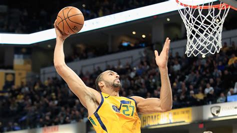 Gobert Ties Nba Single Season Dunk Record