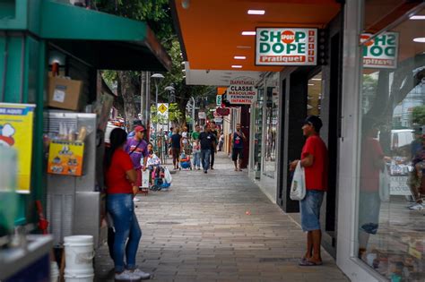 Comércio do Amazonas tem tombo recorde nas vendas durante a pandemia