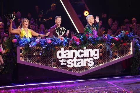 Dwts Recap Celebrities Step It Up On Latin Night Before Shocker