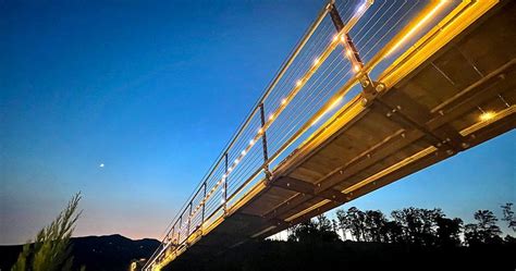 Gatlinburg SkyBridge at night: When to go, things to do (with pics ...