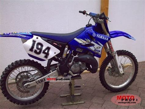 Yamaha YZ 125 2004 Specs and Photos