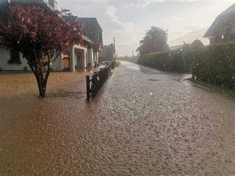 Mehrere Eins Tze Nach Starkem Unwetter In Unternberg