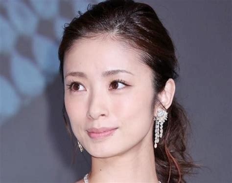 【上戸彩の家族構成】両親（母親・父親）は離婚！兄弟は2人で写真や顔画像は？ Mamaicchi