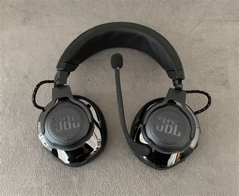 JBL Quantum 810 Wireless Headset Review