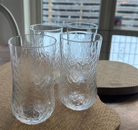 Se produkter som liknar Iittala Koivu 4st på Tradera 616670776