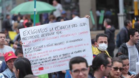 Minuto A Minuto Marchas Del 20 De Febrero En Bogotá