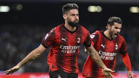 Napoli Milan 2 2 le pagelle Giroud si sblocca e non si ferma più