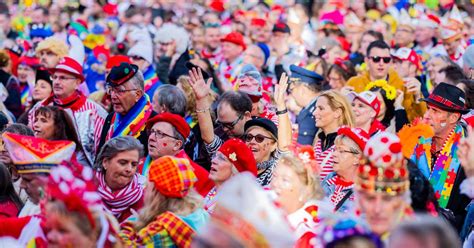 Karneval K Ln Partys In Den Jecken Tagen Termine