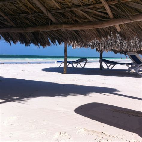 Cayo Guillermo, Cuba | Caribbean beaches, Secluded beach, Beach