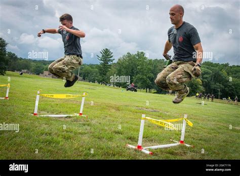 U S Air Force Staff Sgt Chad Jarvis Left And Tech Sgt Dedrick