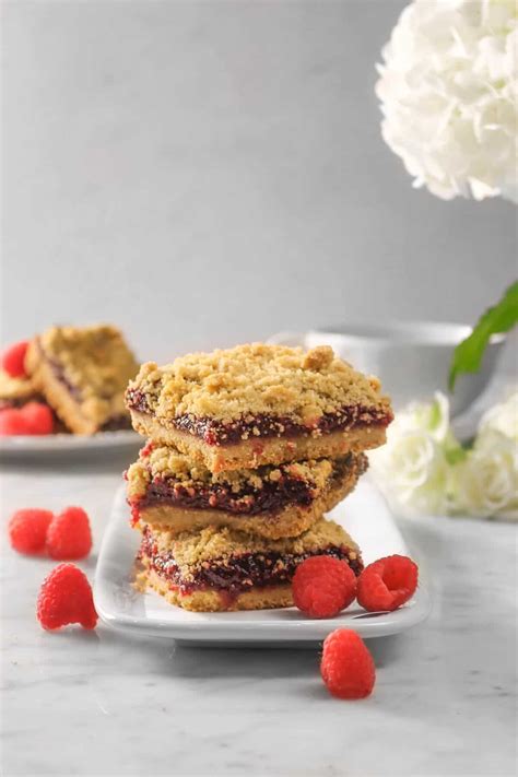 Buttery Raspberry Oatmeal Crumble Bars Bakers Table