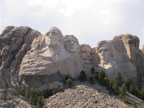 JUST DRIVING AROUND: Mt. Rushmore