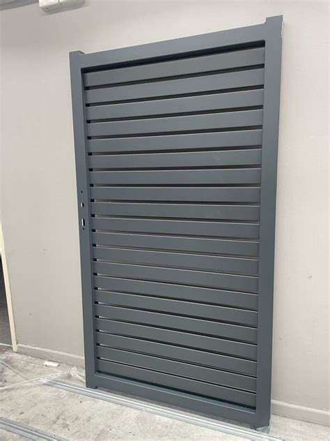 Slat Weld Gate Platinum Ocean International