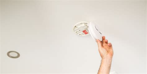 Understanding Qld Smoke Alarm Regulations In Australia Easily