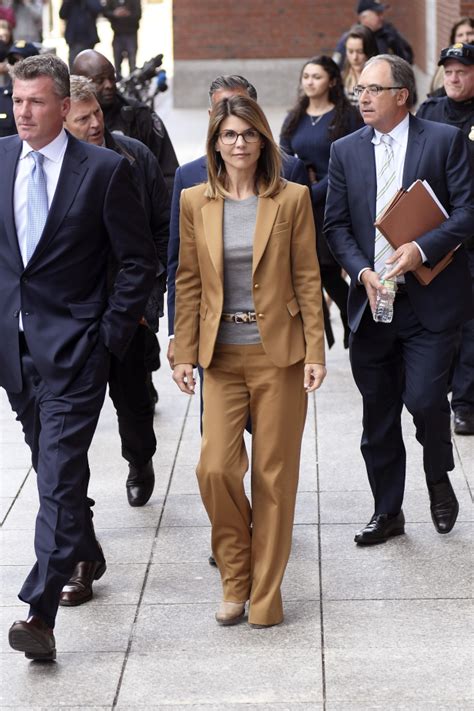 Money Laundering Added To List Of Accusations Against Lori Loughlin