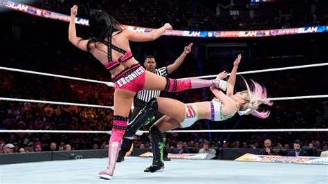 Summerslam Alexa Bliss Nikki Cross Vs The Iiconics Wwe Photo