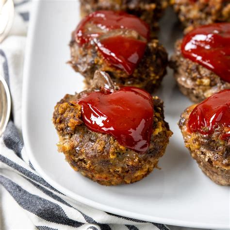 Homestyle Muffin Pan Meatloaf - Mom's Dinner