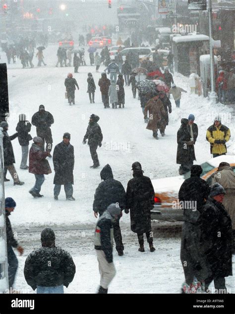 Times Square during the first major snowstorm that New York City has ...