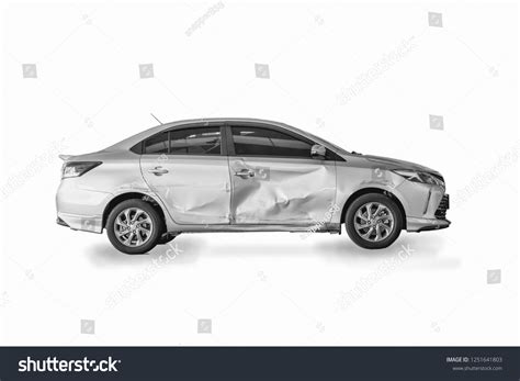 8,926 Damaged Car New Car Images, Stock Photos & Vectors | Shutterstock