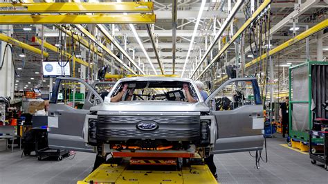 Assembly Line Ford