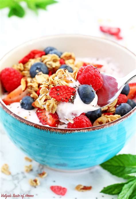 Berry Granola Greek Yogurt Bowl Valyas Taste Of Home