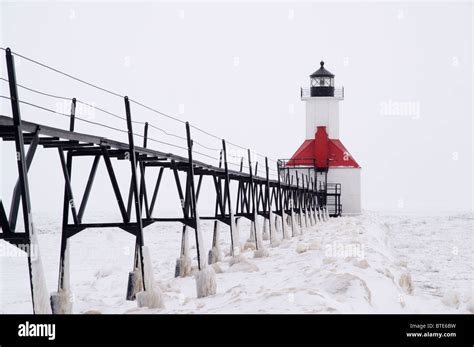 St Joseph Michigan Lighthouse Hi Res Stock Photography And Images Alamy