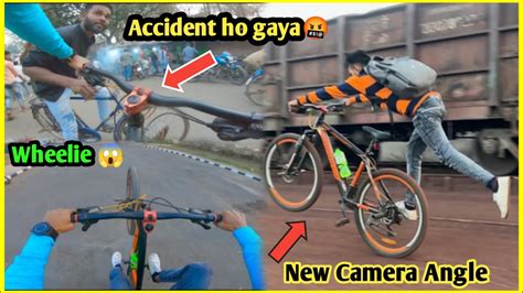 Crazy Reaction On My Wheelie Or Accident Ho Gaya Almost Hit A Girl