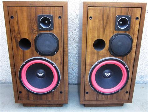 Speakerholic Cerwin Vega D3 Speakers