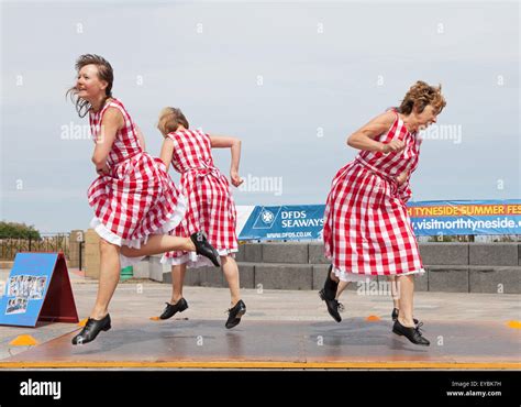 Whitley Bay Uk 26th July 2015 Appalachian Dancing By Step This Way At