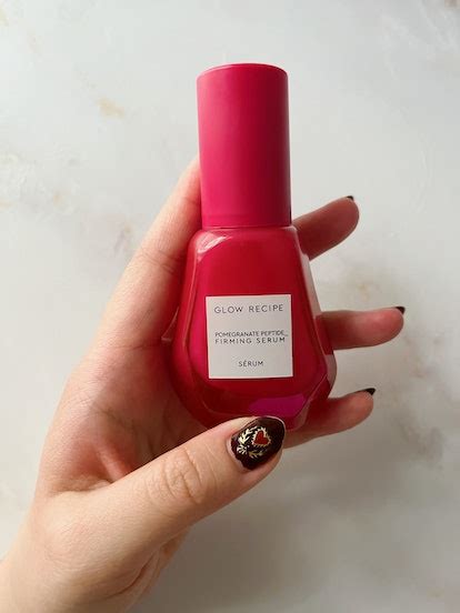 Glow Recipe Pomegranate Peptide Firming Serum Review The Secret To Plump Bouncy Skin