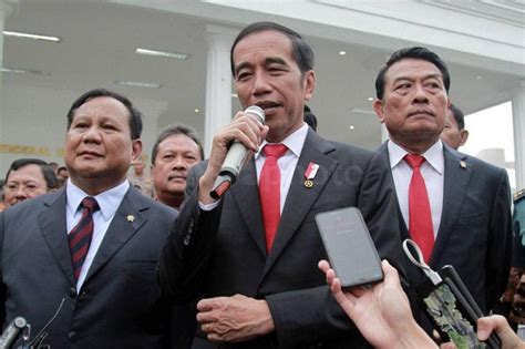 Besok Hari Rabu Isu Jokowi Umumkan Reshuffle Kembali Menguat