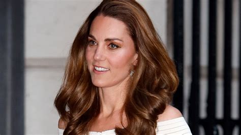 Kate Middleton Looks So Glamorous In Gorgeous White Dress During Royal