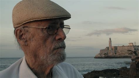 La vida eterna de Roberto Fernández Retamar Fotos videos y poemas