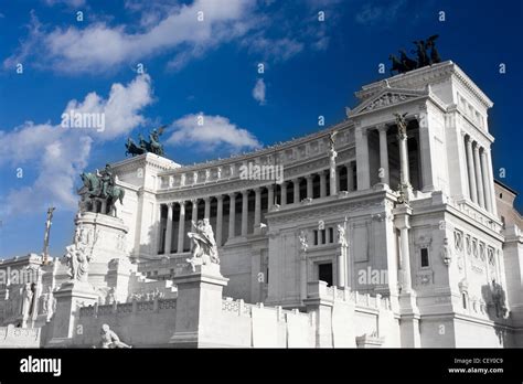 Parlamento De Italia Fotografías E Imágenes De Alta Resolución Alamy