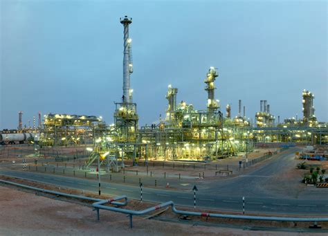 Shell Bp TotalEnergies More Join ADNOCs 5 5 Billion Ruwais LNG Project