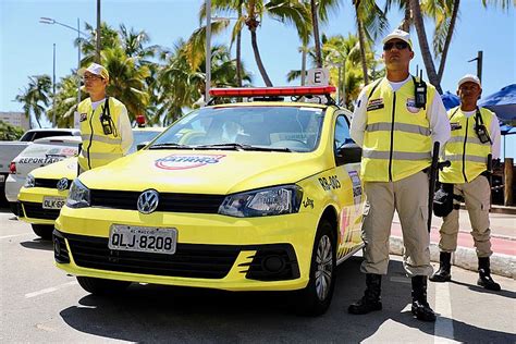 Ronda No Bairro Prende Mulher Suspeita De Dirigir Sob Efeito De Drogas