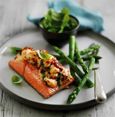 Receita de Salmão Selvagem do Alasca ao estilo parmegiano CyberCook