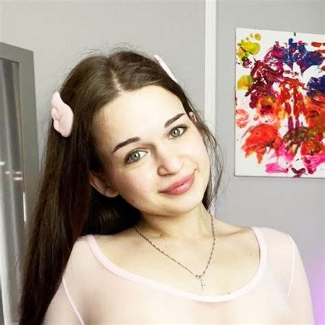 Petite OLYA YouTube