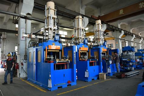 Vertical Injection Molding Machine Rubber Machinery And Rubber Injection Machine