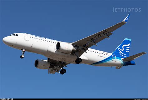 B 304T Airbus A320 214 China Express Airlines SakaiWakana JetPhotos