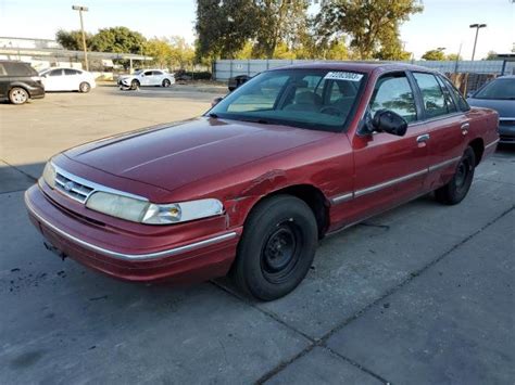 2falp73w6vx118084 1997 Ford Crown Victoria On Copart