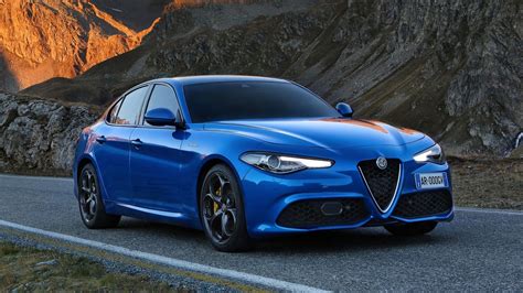 Alfa Romeo Giulia Vs Bmw Serie Il Confronto