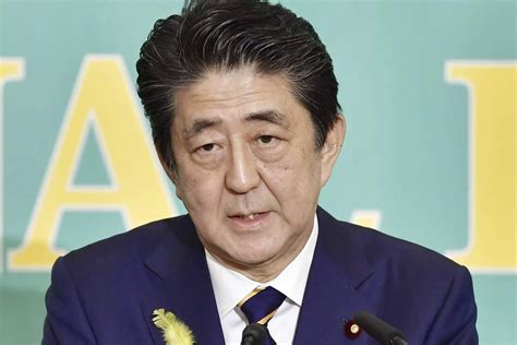 Minor Fire On Japanese Pm Shinzo Abes Jet