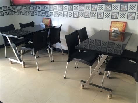 Srisakthiinnovations Ss Plastic Cafeteria Chairs And Table Set Size