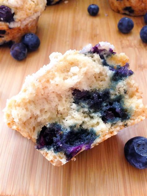 Blueberry Muffins With Streusel Topping Just So Tasty