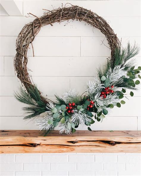 25 Christmas Wreath Ideas You Can Make Rustic Crafts And Diy