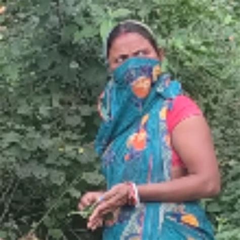 Indian Desi Lal Saree Wali Bhabhi Sex Video Hindi Amateur Porn Feat