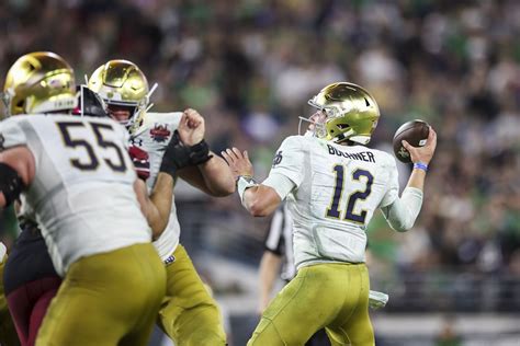 Should Notre Dame Football Have Names On The Back Of Their Jerseys