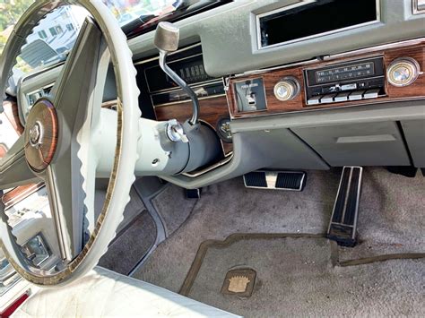 1976 Cadillac Eldorado Interior (6) | Barn Finds