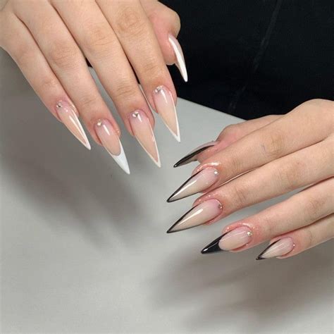 Stiletto Nails Long Nails Stilletto Nails Acrylic Nails Stiletto